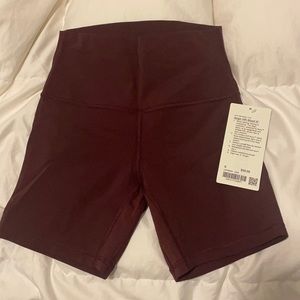 NWT Align shorts 6” - Cassis